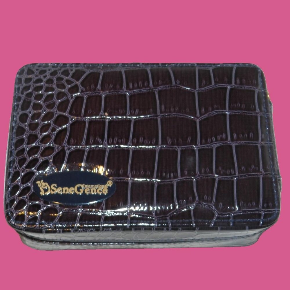 Brand New SeneGence LipSense Crocodile Distributor Beauty Cosmetics Case